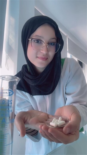 حبيناااا؟ #pharmacy #pharmagirl