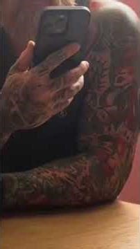 😱 Airbnb Host Catches Scammers Using Stolen Cards! 📉🚔 #shorts #trendingnow #viral #scammers #airbnb