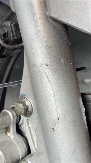 44K views · 167 reactions | The mechanic’s brilliant zip tie idea Smart and effective #CaliGarage #MotoHack #BrakeFix | RIG DIY USA | Facebook