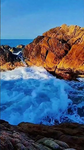 Waves Crash Between Dark & Red Rocks 🌊 Powerful Splash ASMR #asmr #beach #waves #oceanvibe