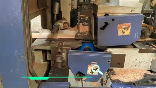 Woodworking Spiral Helical Cutterhead Planer Corrugated Cutter Head for Wood High Precisions