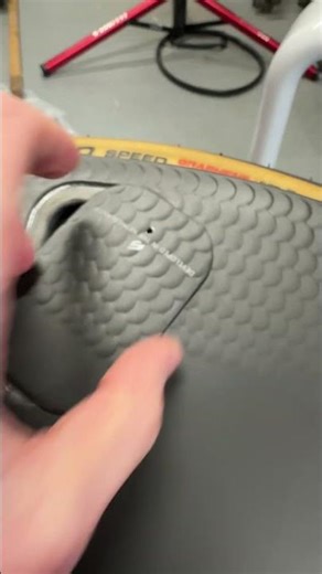 Scope Artech Disc wheel valve cover installation