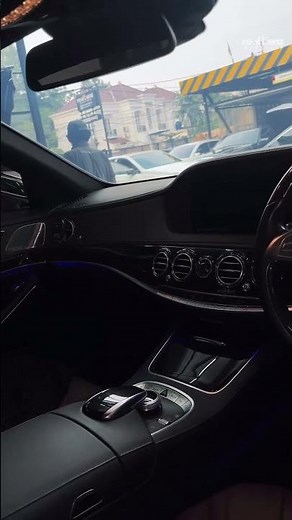 "Paradise of genuine Mercedes-Benz parts"