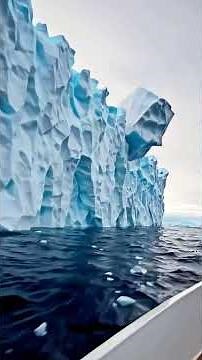 Lost in the Frozen Ocean #arctic #shiplife #ocean