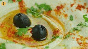 1M views · 6.4K reactions | Quick and simple Hummus Recipe. #HappyCookingToyou #FoodFusion Written recipe: https://youtu.be/5yK4kNoeWbo | Food Fusion | Facebook