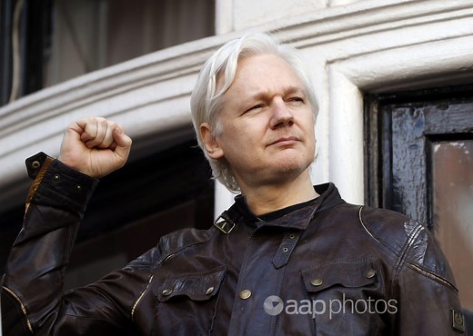 Did Julian Assange say there's no 'dirt' on Donald Trump?
