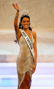 Happy Birthday Miss Universe 2006, Zuleyka Rivera 👑 | Miss Universe