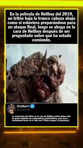 En la película de Hellboy del 2019, un tritón baja la tronco cabeza abajo como s...