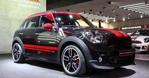 New MINI JCW Engine to Get Improved MPG, Automatic Transmission Option