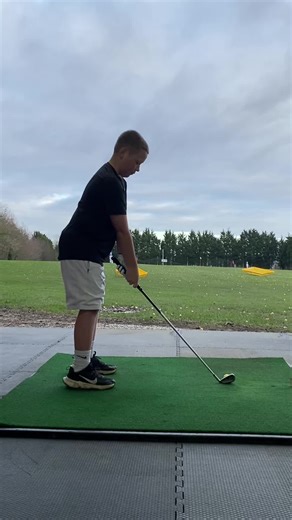 Trying out new 6 iron #golflife #golf #6iron @💀💀💀