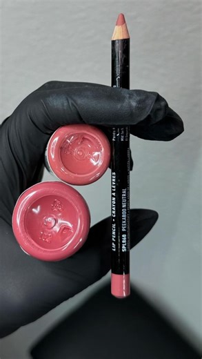 Before her lips were very pale with almost no color… after the procedure they look soft, warm, and naturally defined. I customize every shade to match your skin tone, giving you the most natural & effortless look every day. 🤍 ✔️ No lipstick needed ✔️ Wakes up with color ✔️ Heals even softer DM to book your appointment ❤️ 📍Las Vegas NV DM | Text To Book -(702)-931-1477✨ #lipblush #lipblushtattoo #pmu | Microblading by Diana