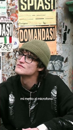 prima stanza a destra racconta "ti amo", un brano speciale che ha anche ripreso Golden Years 💕