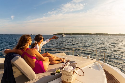 Dream big with the Gran Trawler 62, a premium yacht that combines success and sophistication. With a galley that can be completely enclosed, a VIP cabin with considerable headroom, and an owner's suite that maximizes width, you'll feel like you're staying in a luxury hotel suite at sea. More info 👉 http://bit.ly/3n9t8ZK | BENETEAU