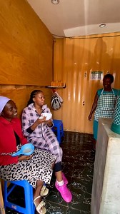 Mimi nayo huwezi niwekea chakula kidogo na ninyamaze but seriously the uji power was something else. Ukiwa Gachie tembea The Vibe Haven its located next to gichagi, Gachie market at the containers. | Karima