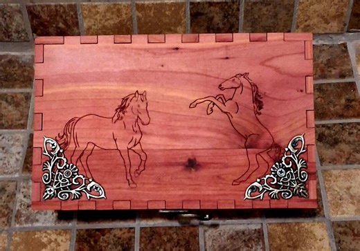Laser Engraved Cedar Horse Keepsake Box – Aromatic Red Cedar Memory Box With Walking and Rearing Horses – 8x5x3.25 In. Makes a Nice Gift. - Etsy
