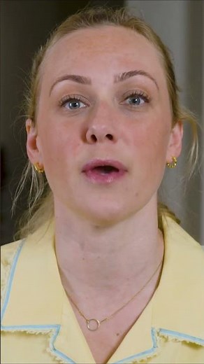 5 signs of The Golden Child Syndrome. Do you relate to any? #goldenchild #thegoldenchild #siblings