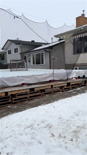 Mario Toneguzzi (@toneguzzicommunications)’s videos with Hockey Night in Canada: Theme - The Caliban Quartet