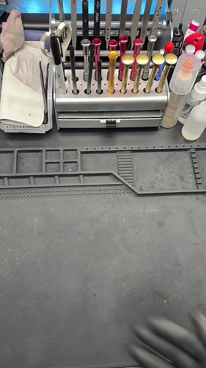 Cleaning a Crusty iPhone - Repair and Refurbishment