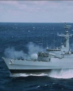 Remembering the Falklands... May 21st, HMS Ardent was hit by several Argentine air-strikes. Twenty-two people died in the attack before the captain was forced to abandon ship. Lest we forget 🌺 | Veterans' Foundation