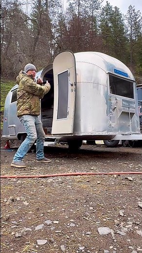 Vintage Airstream Restoration🤩•#diy #antique #vintage #airstream #restoration