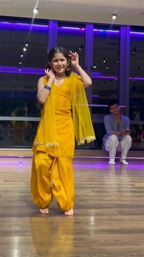 Mein to Dekh Dekh Sheesha ❤️❤️❤️ #barkatarora #dance #umeshnegi #love #viralvideo #shorts