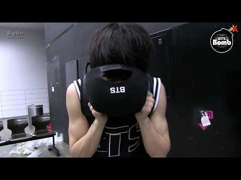 [BANGTAN BOMB] Shy shy shy JungKook - BTS (방탄소년단)