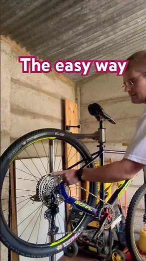 Remove and replace your bikes wheel the easy way. #ruanvanderlinde #howtovideos