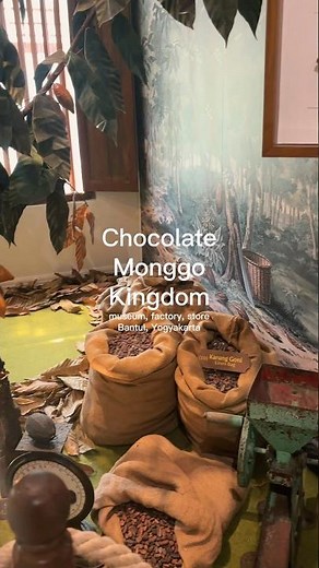 Cokelat Monggo/Chocolate Monggo tour trip - the kingdom of chocolate: museum, factory, and store