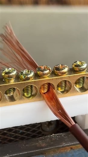 Tuan CT on Instagram: "Reliable wire-connection methods used by experienced electricians. #diy"