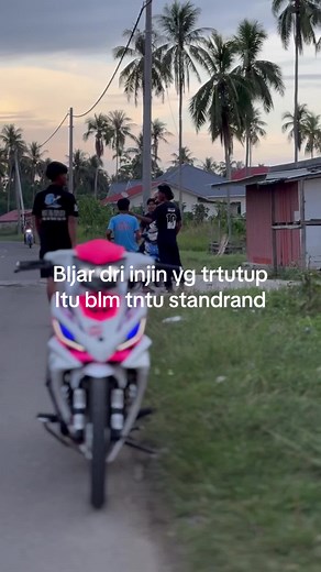 Exploring Closed Engine Learning Process