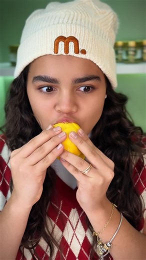 Flakes® | Croc do Limone 🍋🤤 Marque alguém que está te devendo um desses aqui da @flakesbrazil 💚 #entremet #limone | Instagram