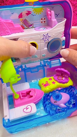 Polly Pocket on a cruise ship #miniature #miniworld #pollypocket #pretendplay #asmrtoys | Viveez Mini World