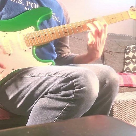 Is this the BEST 80s Rock Intro? 🐍 Alice Cooper