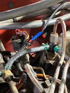 Need help! Return line leak - Ford Truck Enthusiasts Forums