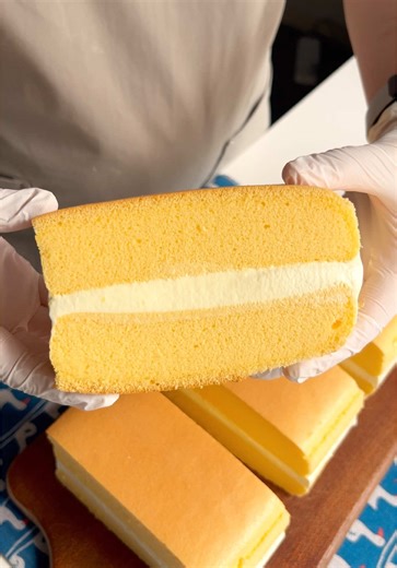 Cotton soft sponge cake . Recipe linked in bio.#baking #cake #easyrecipe #cooking #dessert