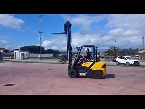 Carrello elevatore diesel Marca: OM Modello: XD 30. Califano Carrelli spa