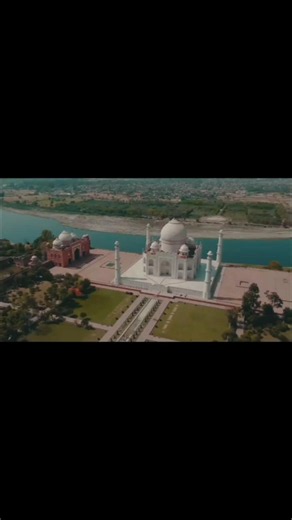 The Taj Mahal isn't just a masterpiece of architecture... it's a masterpiece of engineering. 🤯
