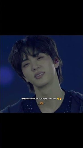 Jin's Hand kiss is always ICONIC 🔥🔥