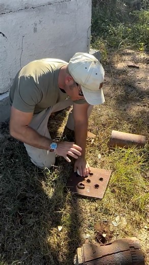 Matt Barnett on Instagram: "Testing out some C4 to see if we can get an imprint #c4"