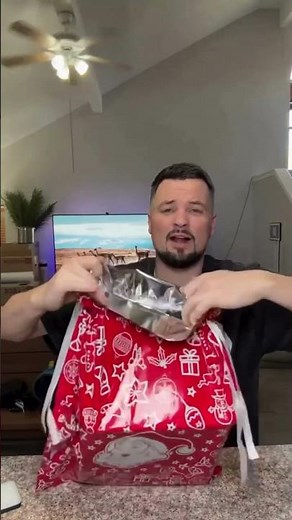 SantaSacks™ - Magical Drawstring Gift Bags