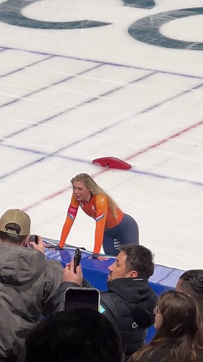 Jutta Leerdam Breaks Olympic Record in Milan