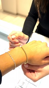 Calling all VIP Visitor Card Cardholders! 📣 You can now receive a $10 reward card when you purchase $150 in gift cards! Simply present your VIP Visitor Card at Guest Services to start enjoying exclusive savings at participating retailers. 🛍️ #VaughanMillsShopping #VaughanMills #Vaughan #SpringShopping #GiftCard #VIPVisitor #RewardCard | Vaughan Mills