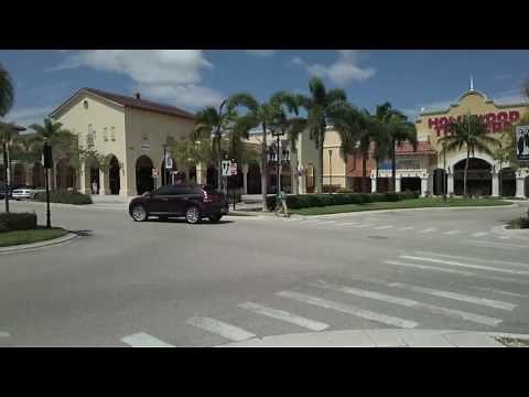 Shopping Inside Coconut Point Mall - Estero, Florida