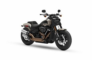 What is the tyre size of Harley-Davidson Fat Bob? | ZigWheels