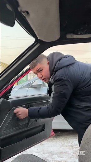 OPEN UR WINDOW WHEN I SPEAK WITH U