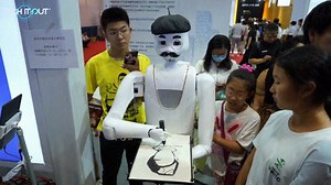 Painting robot 🤖️ #WRC World Robot Conference.👨‍🎨🧑‍🎨👩‍🎨 | Tech It Out with Yang Zhao