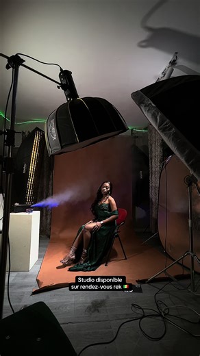 Un jour au Sénégal 🇸🇳📷🎥 Vous avez besoin d’un photographe à Dakar 🇸🇳 ? Daguen sokhla photographe Professionnel fi si Dakar 🇸🇳 ? Pour vos meilleurs moments :#studio #mariage #conférence #anniversaire #baptême.. etc Digital_photography dakar shooting portrait ————————————————— Pour une couverture photo et vidéo Faites votre réservation : ( Wooh leneu niou si ) Calle& WhatsApp 221777748558