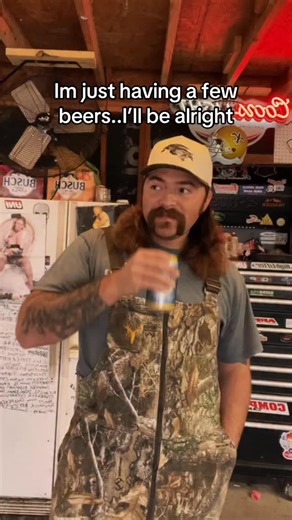 Mullet Malone on Instagram: "All it takes is a few beers and I’m firing up the Peepaw hurtin’ tunes. #beer #conwaytwitty #drunk #party #garage"