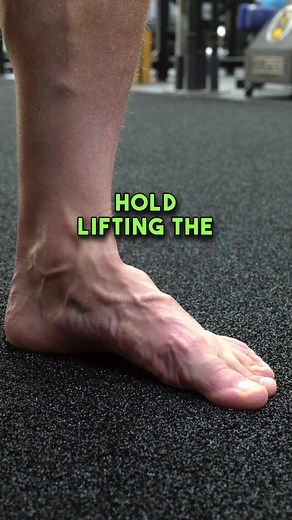 Foot strength exercise🦶🦶 The Short Foot exercise is a foot strengthening exercise designed to help improve the arches of the feet, as well as address issues with overpronation, flat feet, and other related conditions. By focusing on activating and strengthening the muscles in the foot responsible for maintaining the arch, the Short Foot exercise can help improve foot and ankle stability, increase balance, and reduce the risk of injuries. This exercise is often recommended by physical therapist