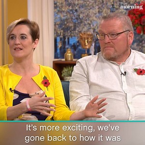 165K views · 215 reactions | Will this change how you sleep tonight? Kelly and her husband David believe they’ve cracked the secret to a happy marriage - separate beds!  | This Morning | Facebook